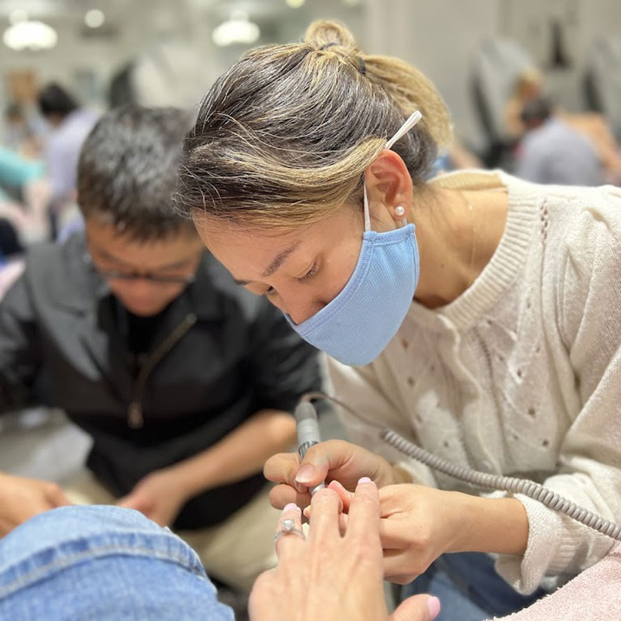 Holly's Nail Bar